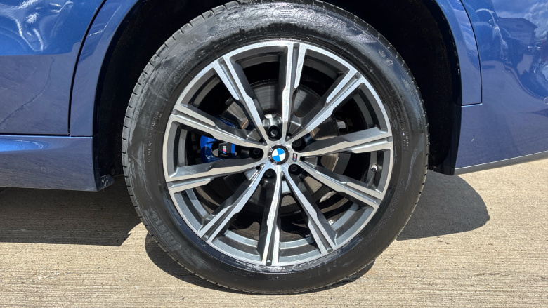 BMW X5 xDrive30d MHT M Sport 5dr Auto Diesel Estate